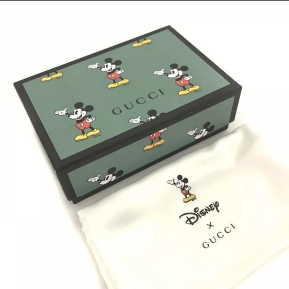 GUCCI Disney Collaboration Micro GG Logo PVC Leather Bifold Wallet W/Box & Dustb - Picture 9 of 9